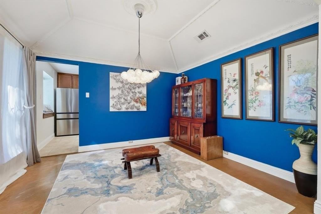 1617 Oak Creek Dr - Photo 6 of 40