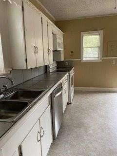 3366 S 7th St - Photo 5 of 16