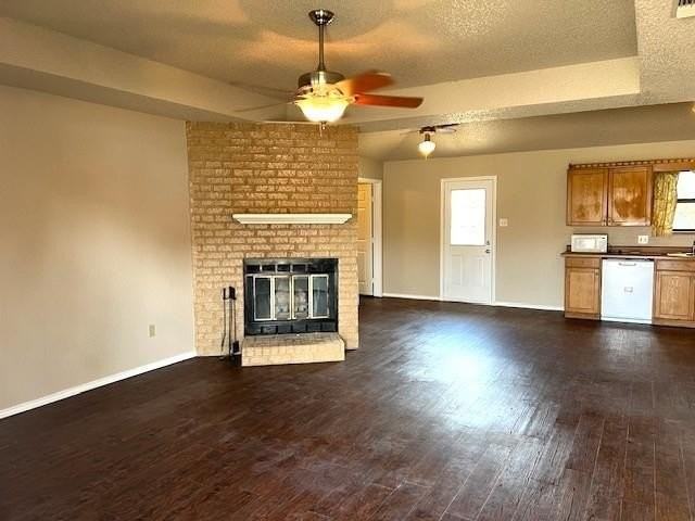 624 Johnathon Ct - Photo 2 of 7