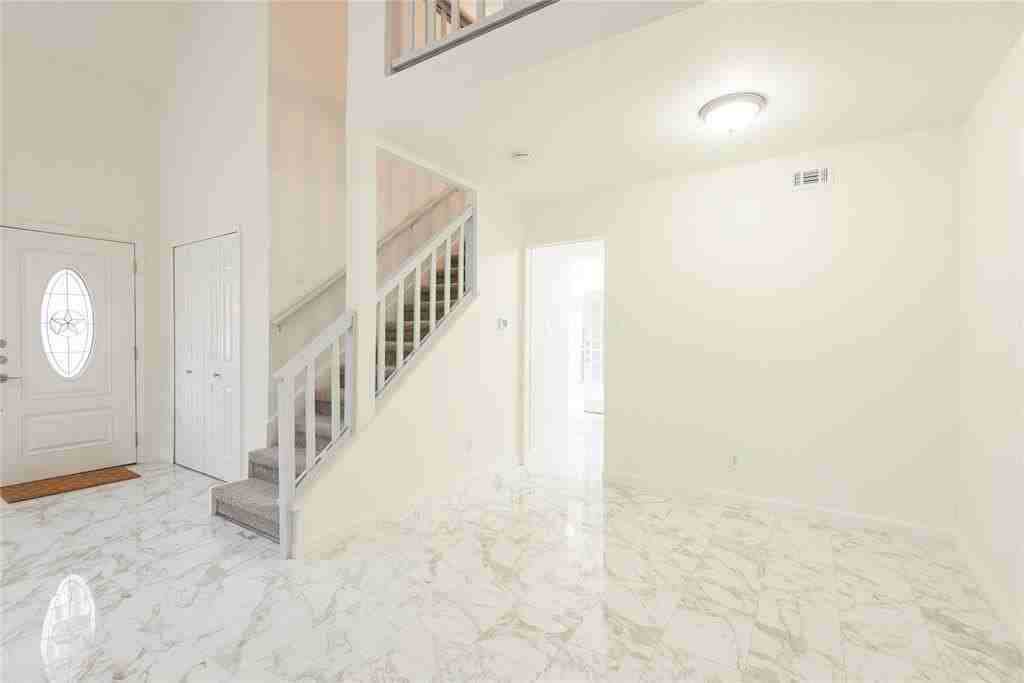 4080 Windhaven Ln - Photo 5 of 24