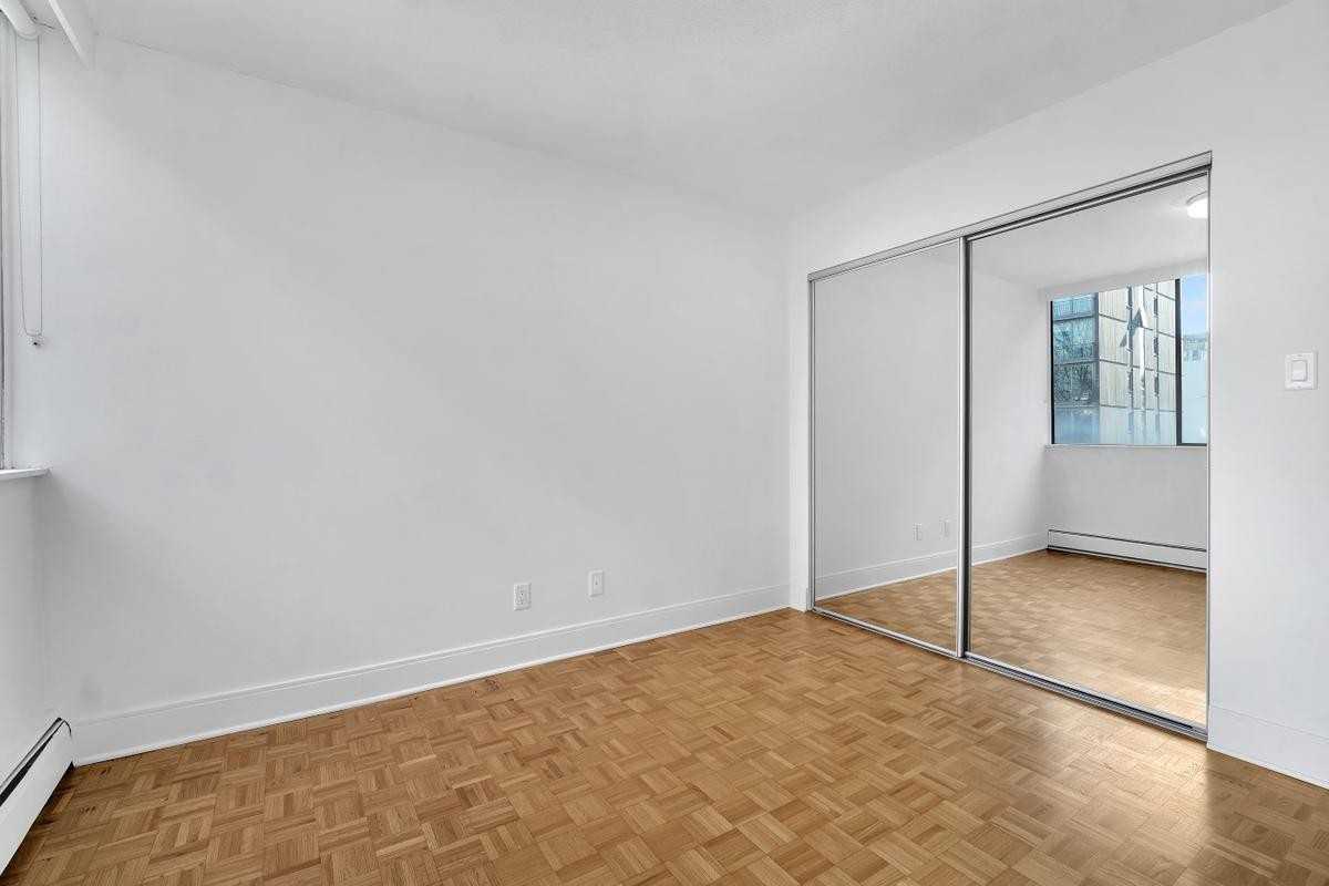 1433 Burnaby Street - Photo 2 of 16