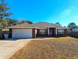 featured image of 2216 Chaparral St