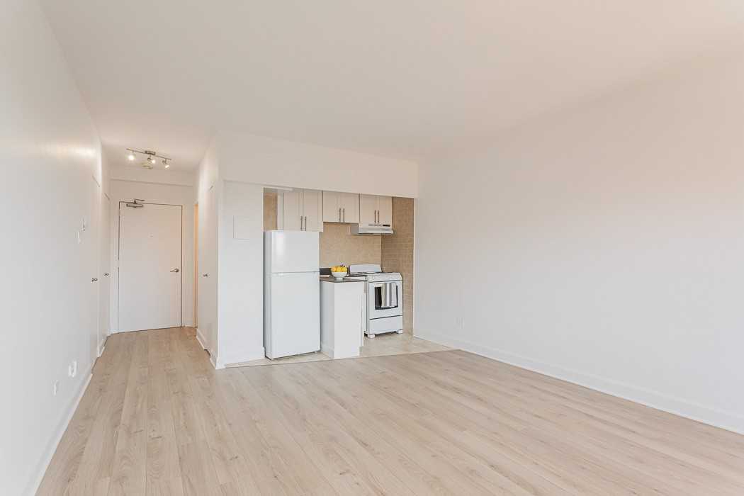 4400 Sainte-Catherine - Photo 7 of 26