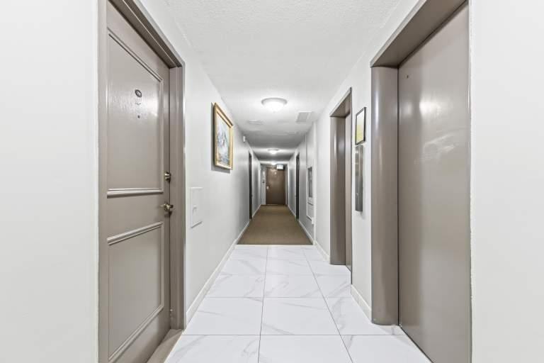 Hillview Towers - Photo 2 of 5