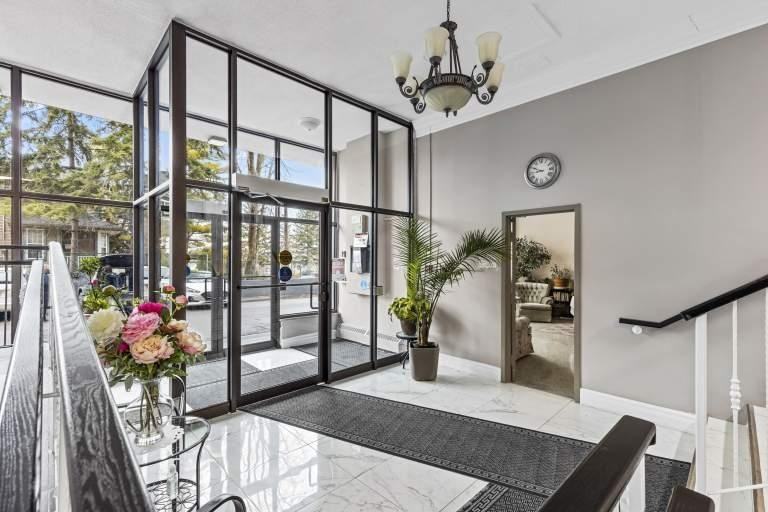 Hillview Towers - Photo 3 of 5