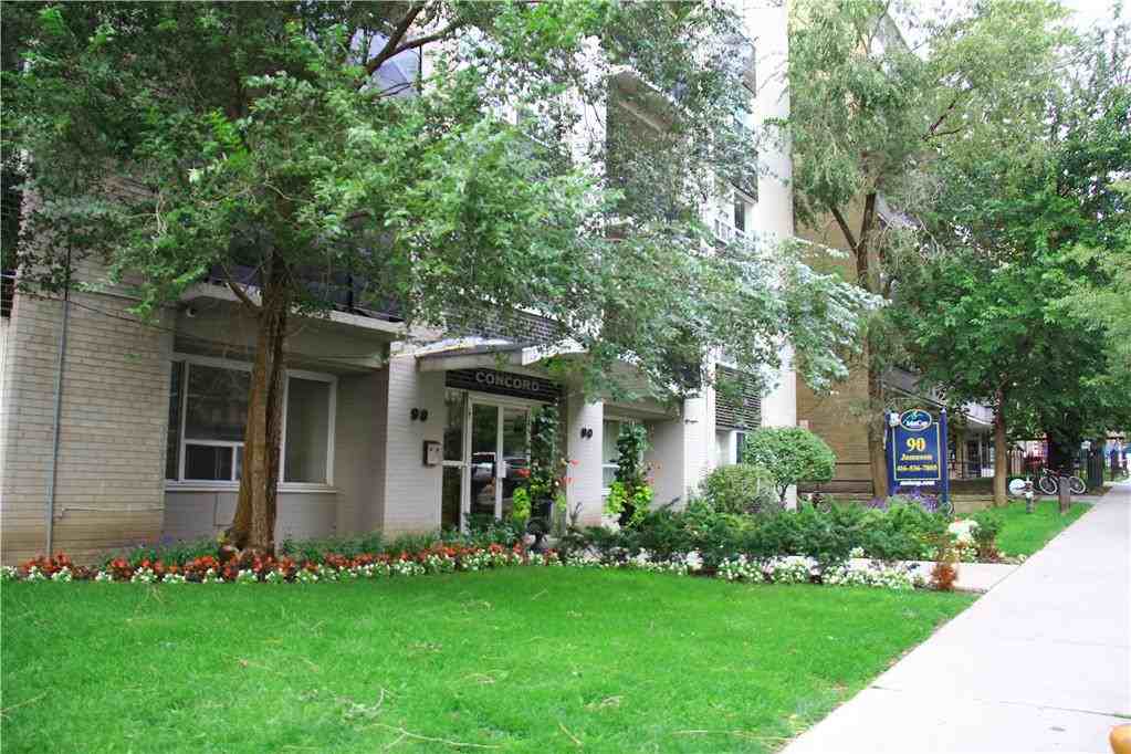 90 Jameson Avenue - Photo 6 of 24