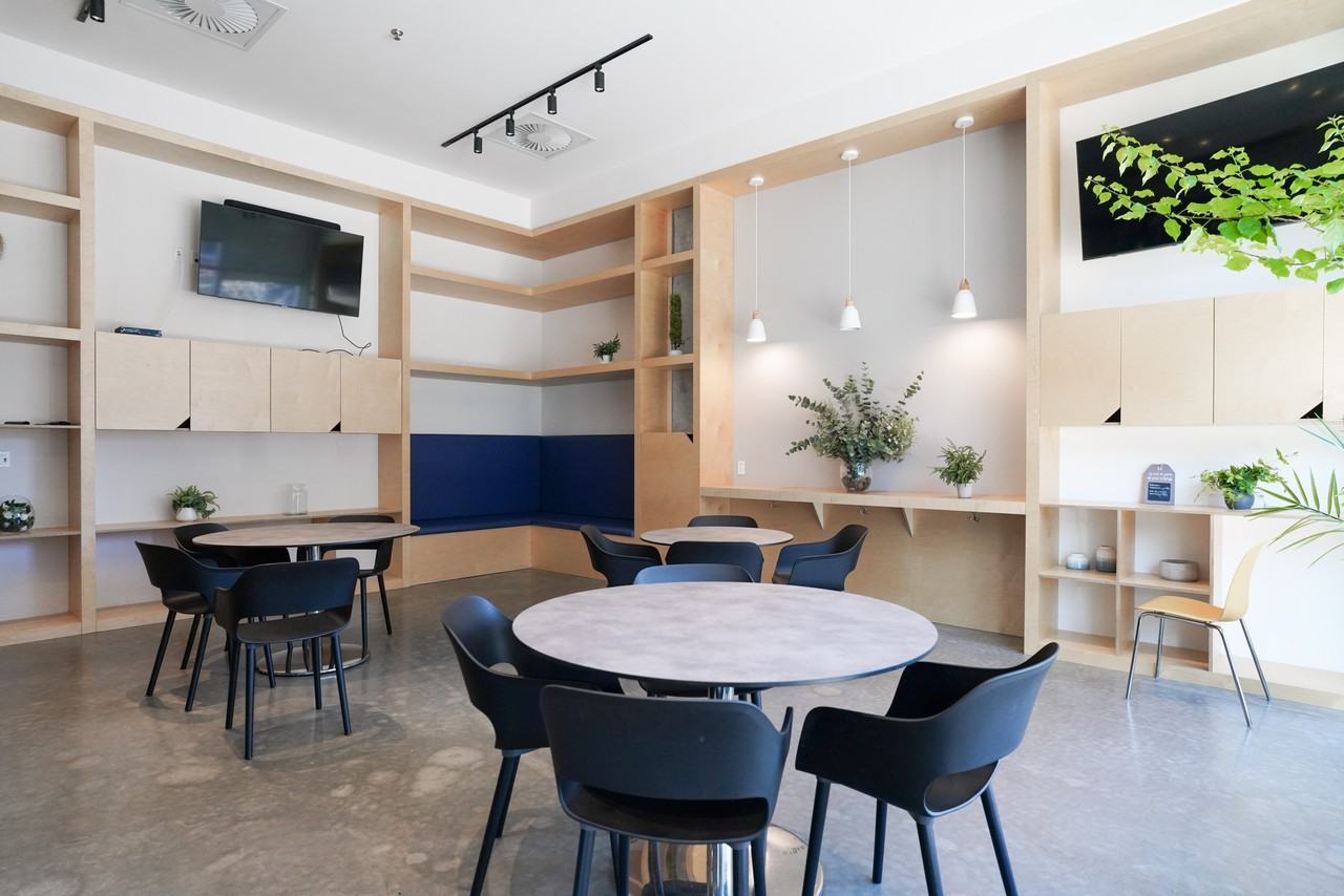 5250 Rue Molson - Photo 6 of 21