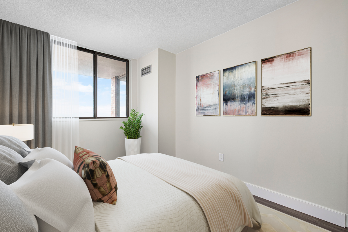 Cambridge Court - Photo 6 of 8