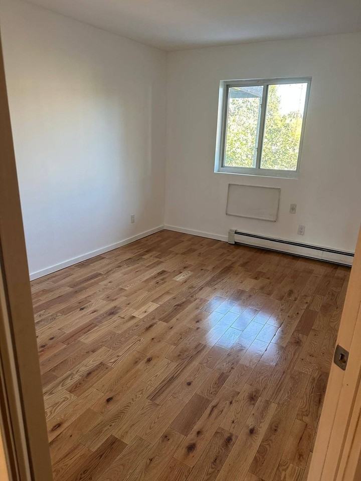 2251 Ryder St #2F - Photo 7 of 9