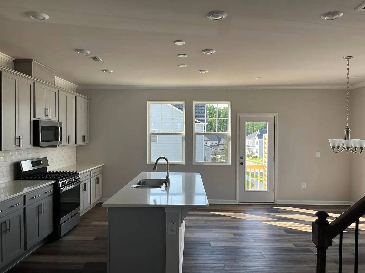 1281 Herb Garden Way - Photo 3 of 7