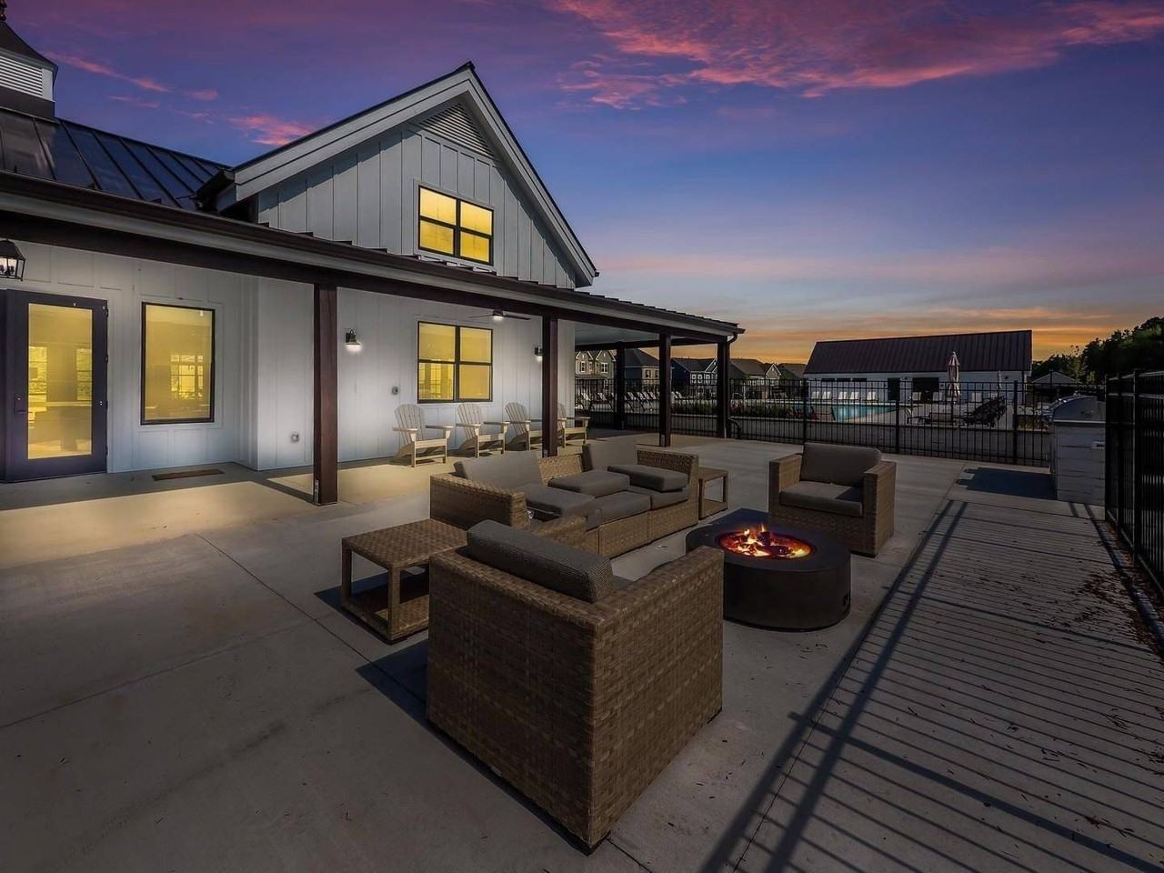 1281 Herb Garden Way - Photo 6 of 7