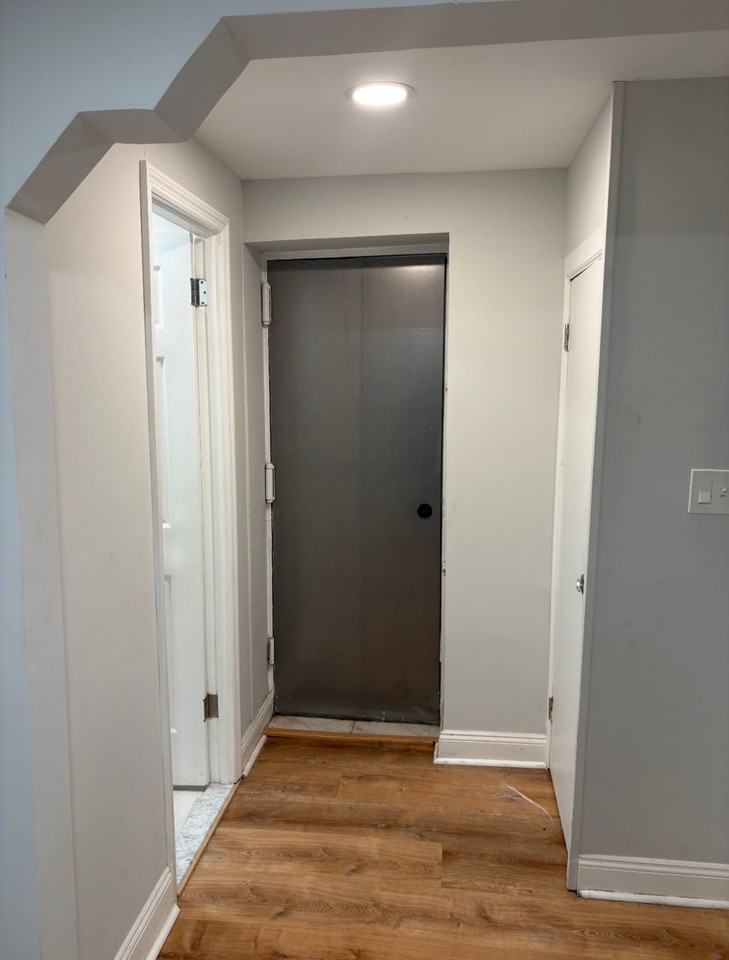 252 Saratoga Ave - Photo 3 of 7