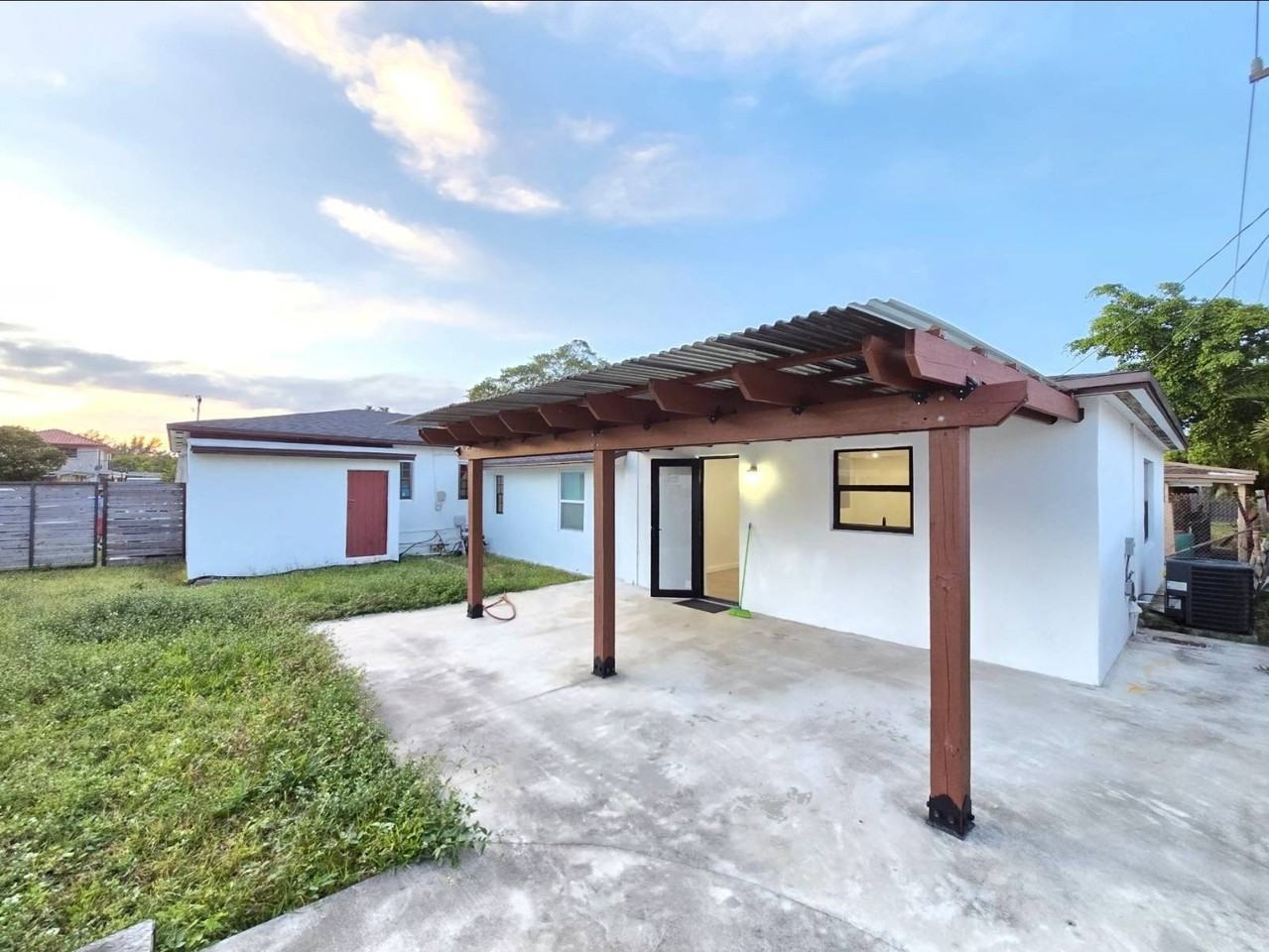 1815 Sw 67th Ct #3 - Photo 7 of 7