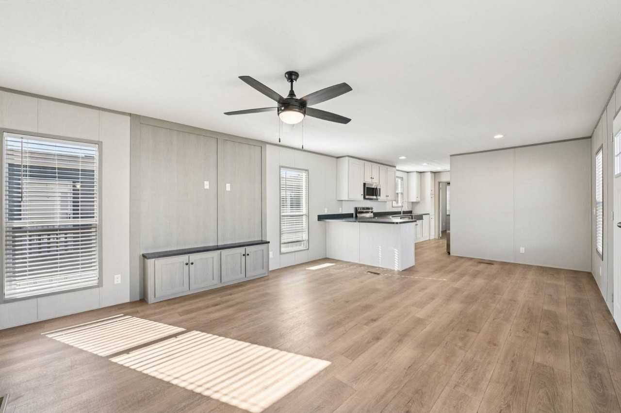 1626 American Dr - Photo 7 of 22