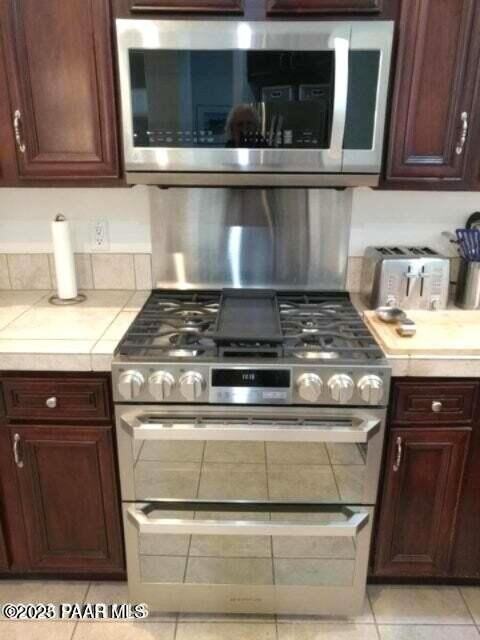 413 Tangerine Ave - Photo 4 of 12