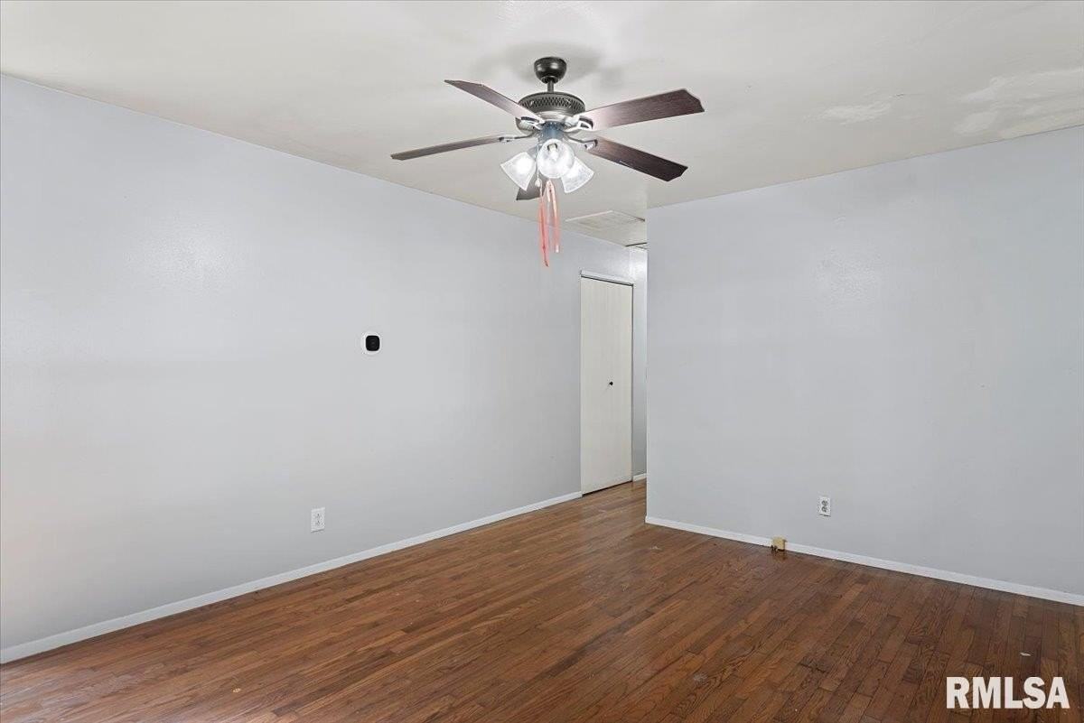 400 Lexington Dr - Photo 5 of 26