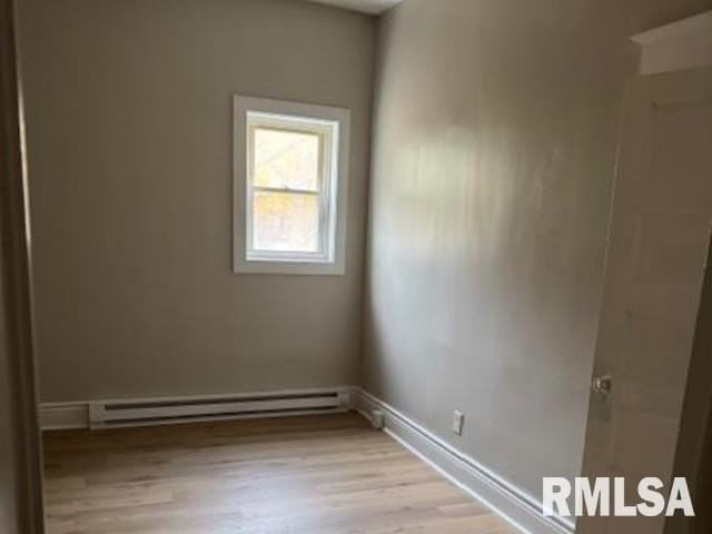 500 S Douglas Ave Apt B #B - Photo 7 of 14