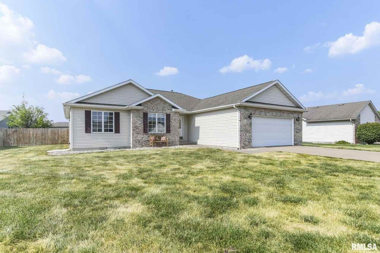 1419 Redwood Dr - Photo 2 of 29