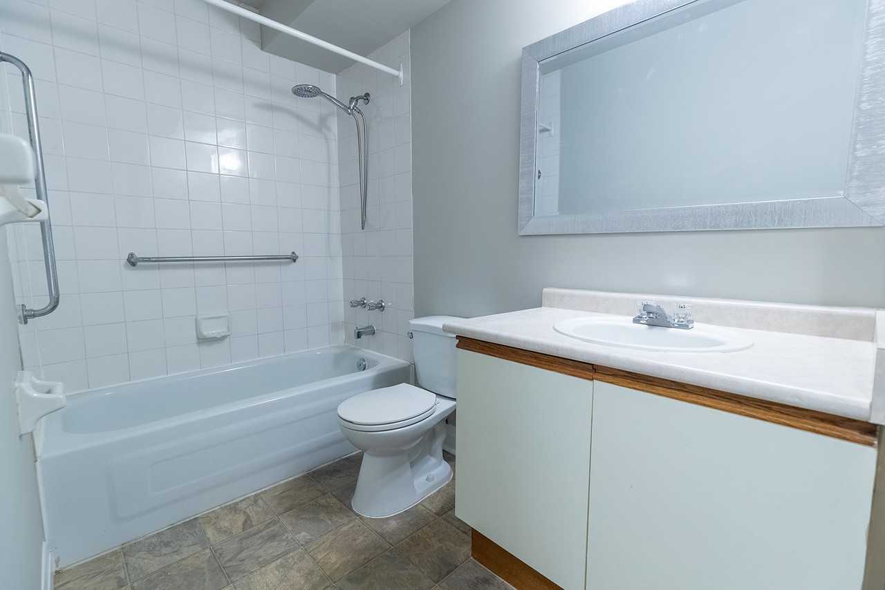 575 Lake Street - Photo 4 of 7