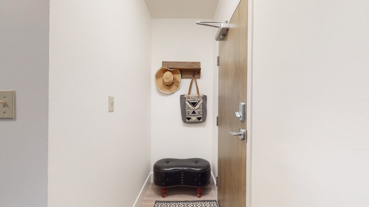 Richards Block - Photo 2 of 14