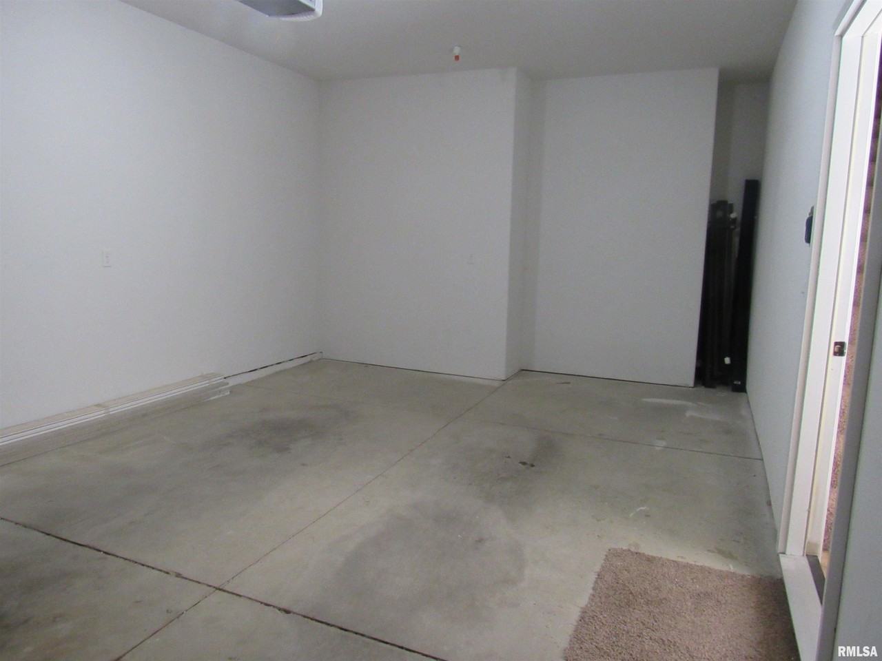 1007 Mallard Way - Photo 6 of 13