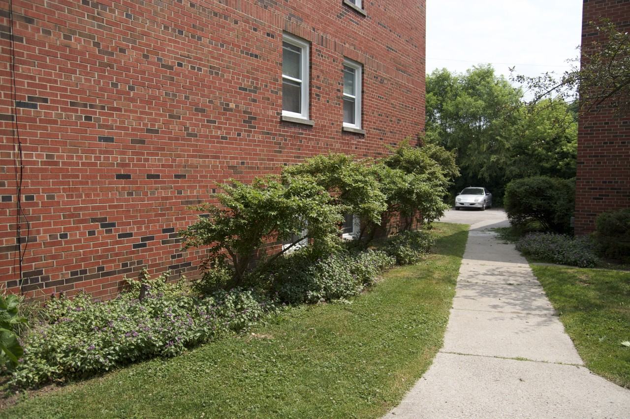 Crofton Place - Photo 3 of 4