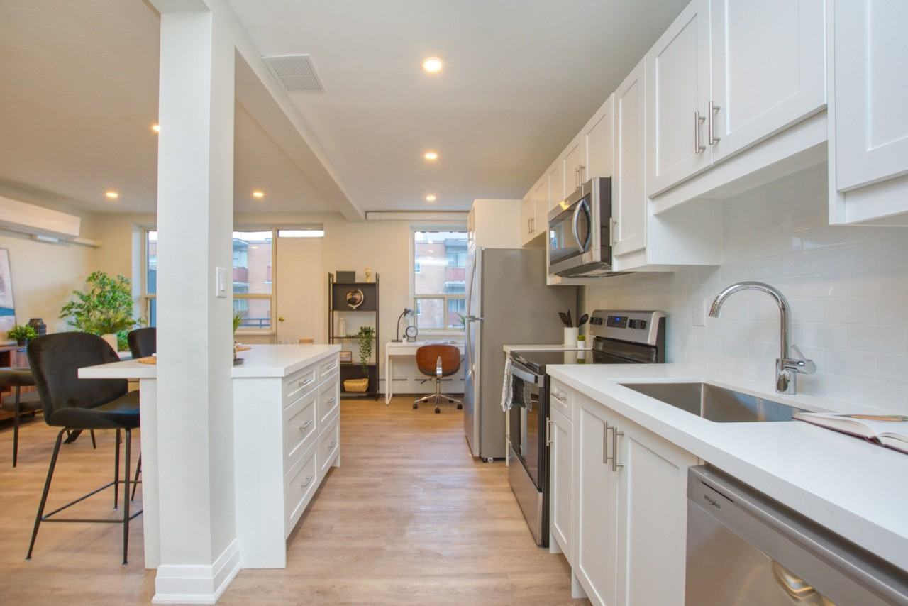 2293 Eglinton Avenue East - Photo 4 of 23