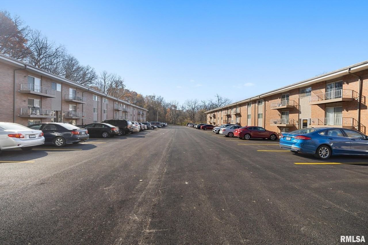 2913 W Cannes Dr Apt C #C - Photo 5 of 22