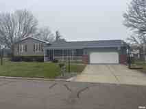 705 Crestview Dr - Photo 1 of 1