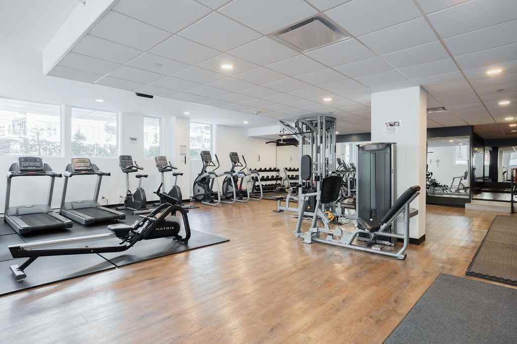 7 Éléments - Photo 2 of 44