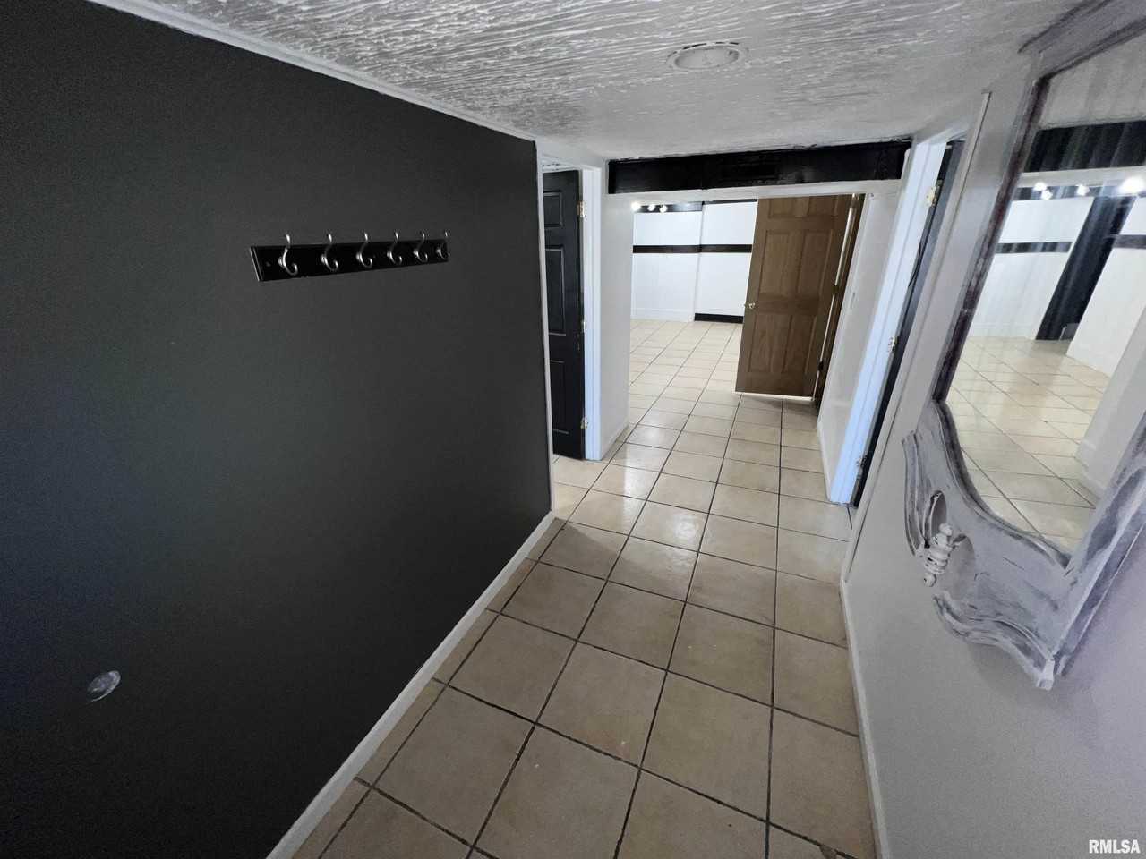 416 W Main St Ste A #A - Photo 3 of 13