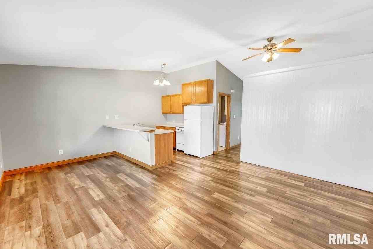 103 E 2nd St Unit W #W - Photo 5 of 17