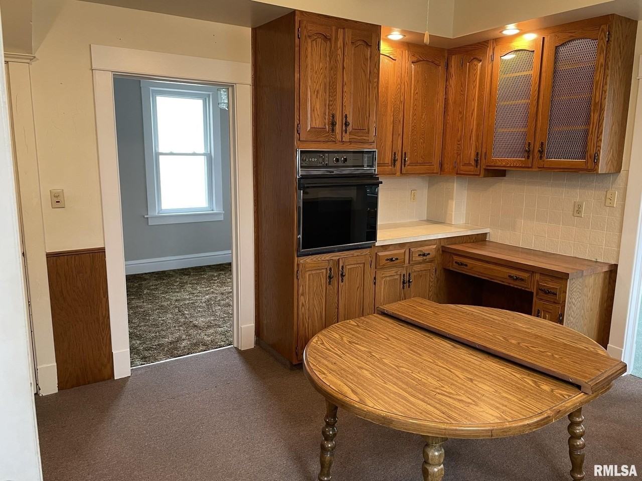 2206 Pacific St - Photo 6 of 18