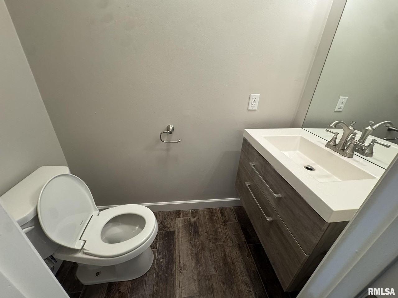 1728 Taylor St - Photo 6 of 22