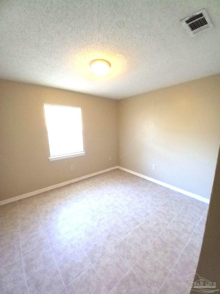 11 N Stillman St - Photo 3 of 7