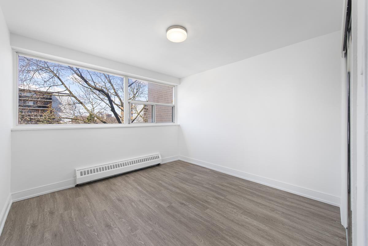 25 Eva Road - Photo 2 of 34