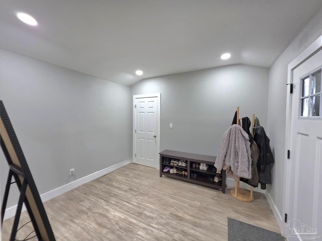 18 Milton Rd - Photo 2 of 16