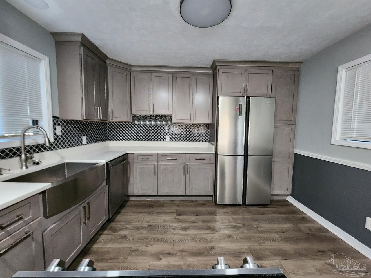 5140 Choctaw Ave - Photo 2 of 26