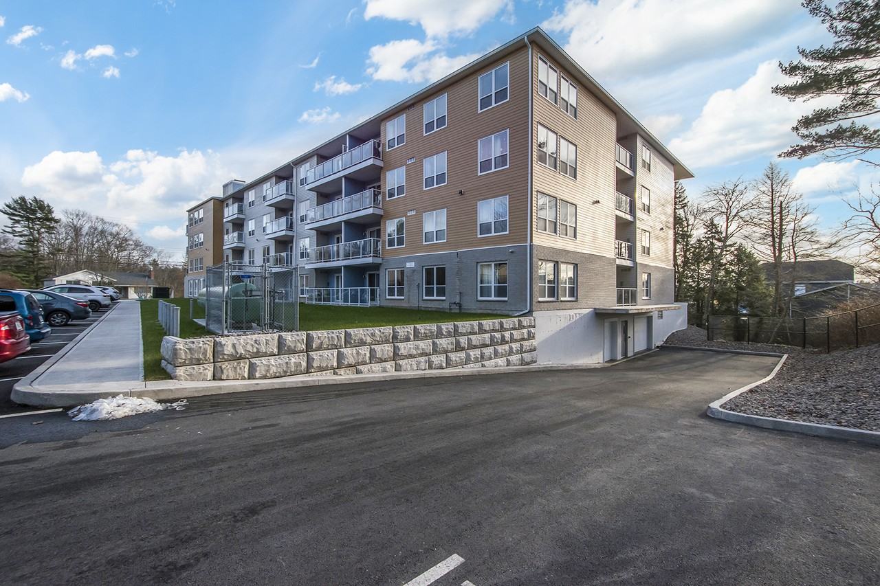 The Pinehill Apartments - Photo 5 of 30