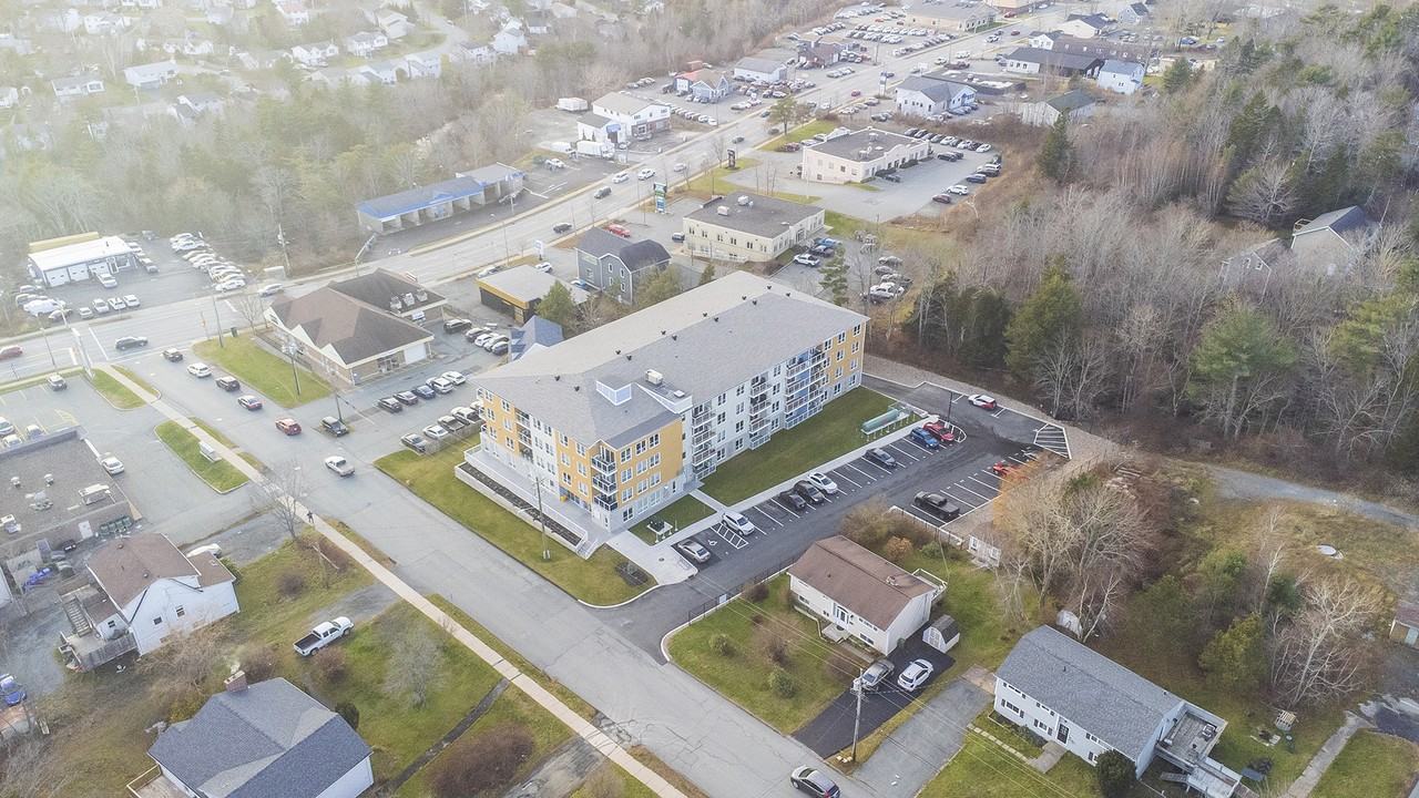 The Pinehill Apartments - Photo 6 of 30