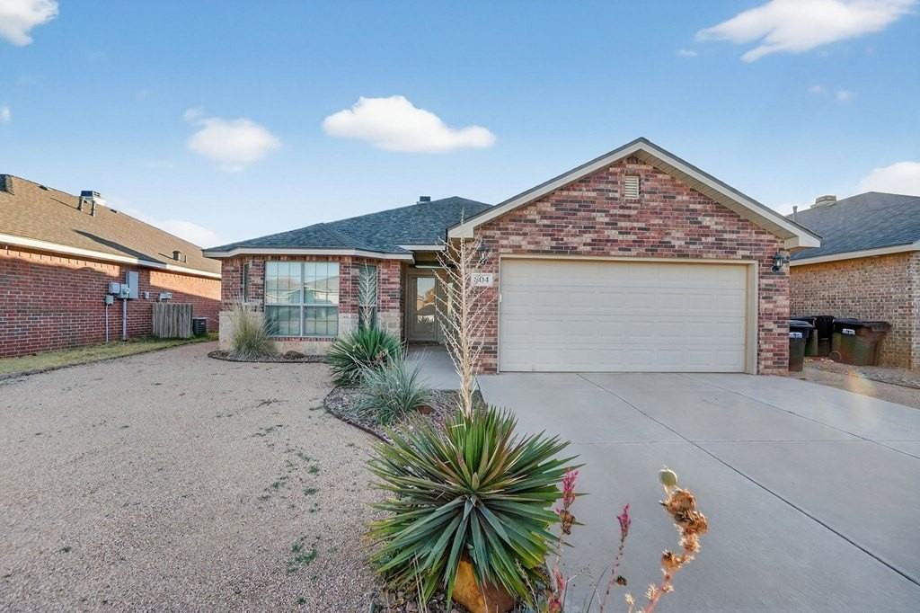 804 Shea Ln - Photo 3 of 41