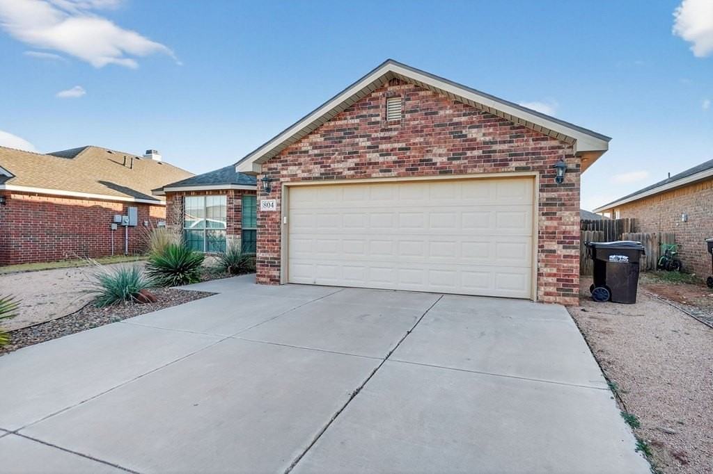 804 Shea Ln - Photo 4 of 41