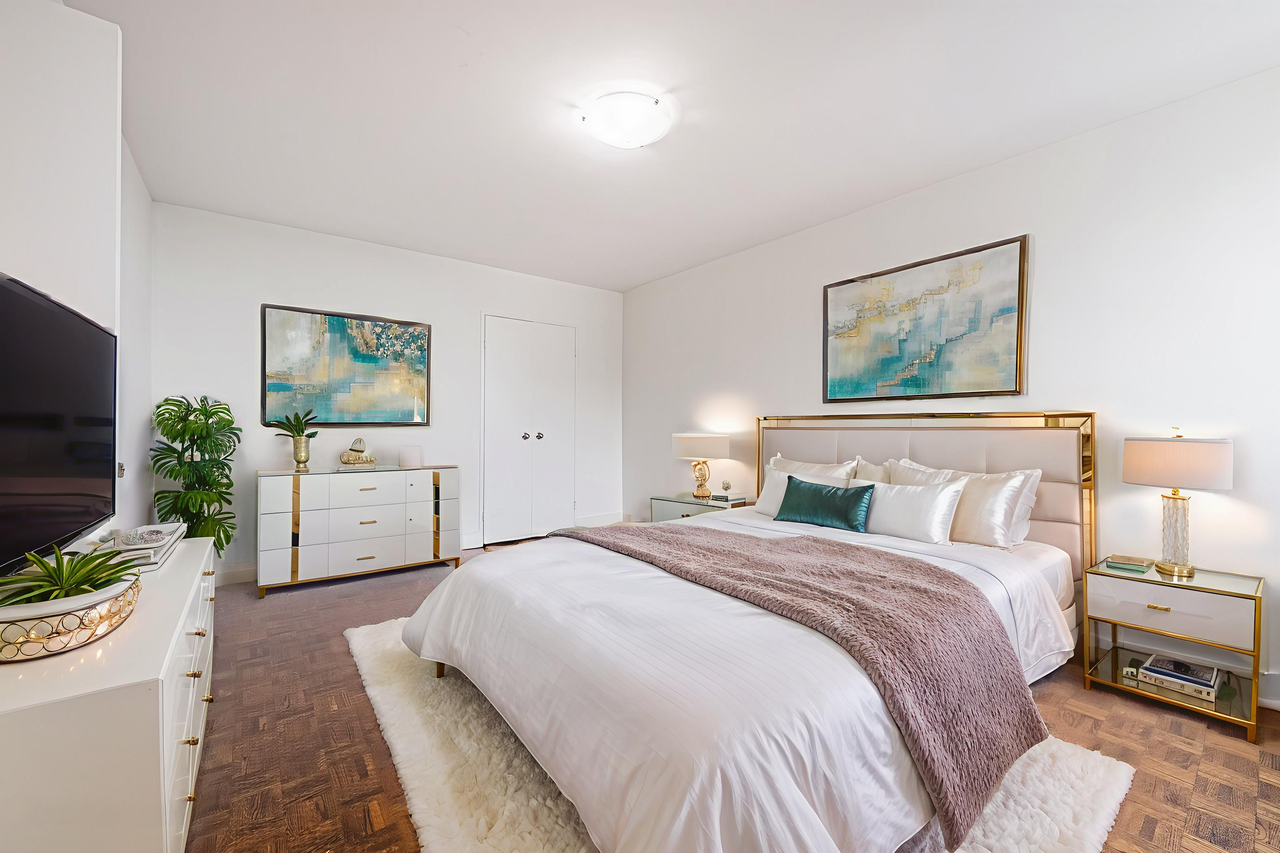 370 Ridelle Ave. - Photo 6 of 50