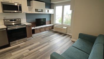 featured image of 1755 Regent St