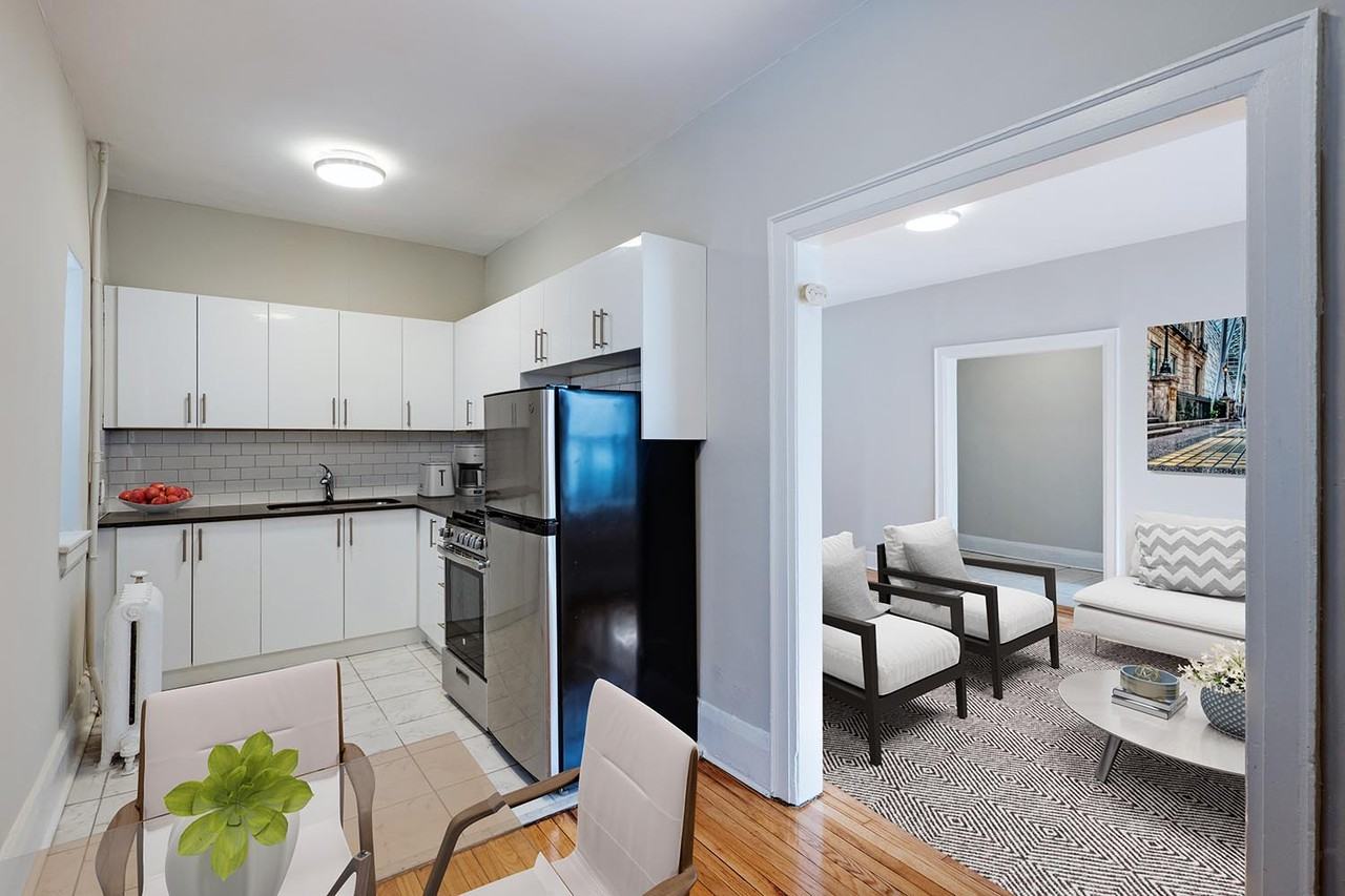 262 Jarvis Street - Photo 6 of 12