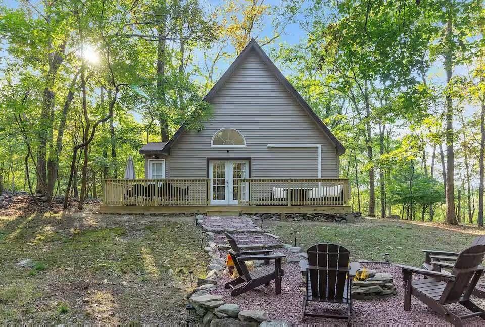 1520 Sugar Maple Ln - Photo 2 of 31