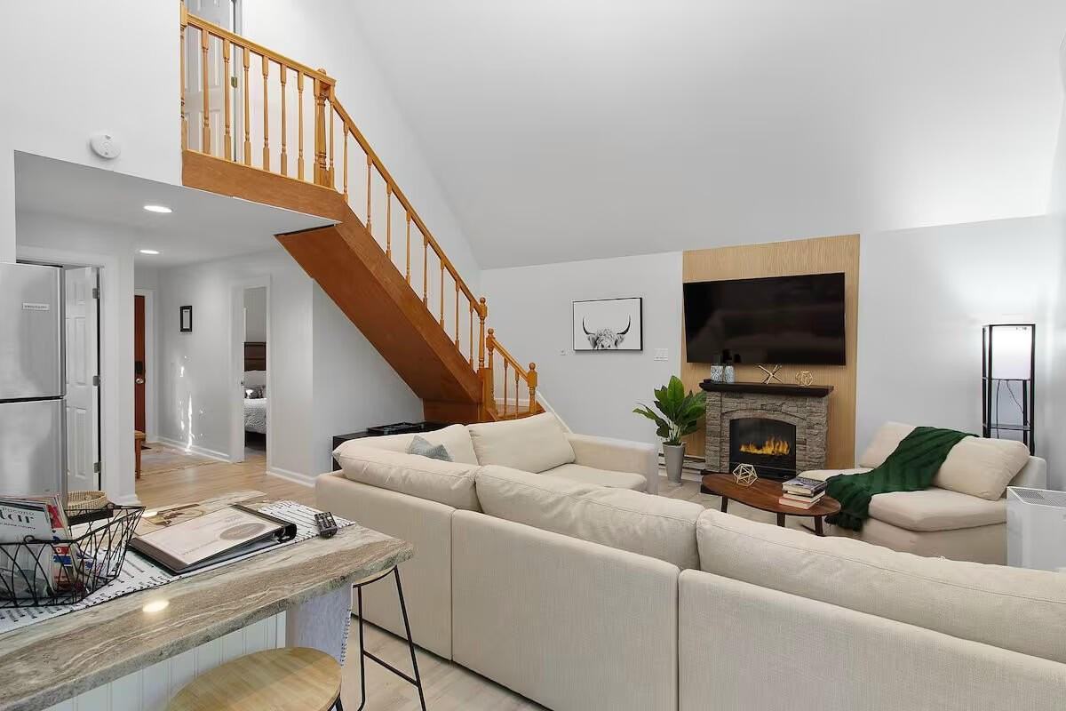 1520 Sugar Maple Ln - Photo 4 of 31