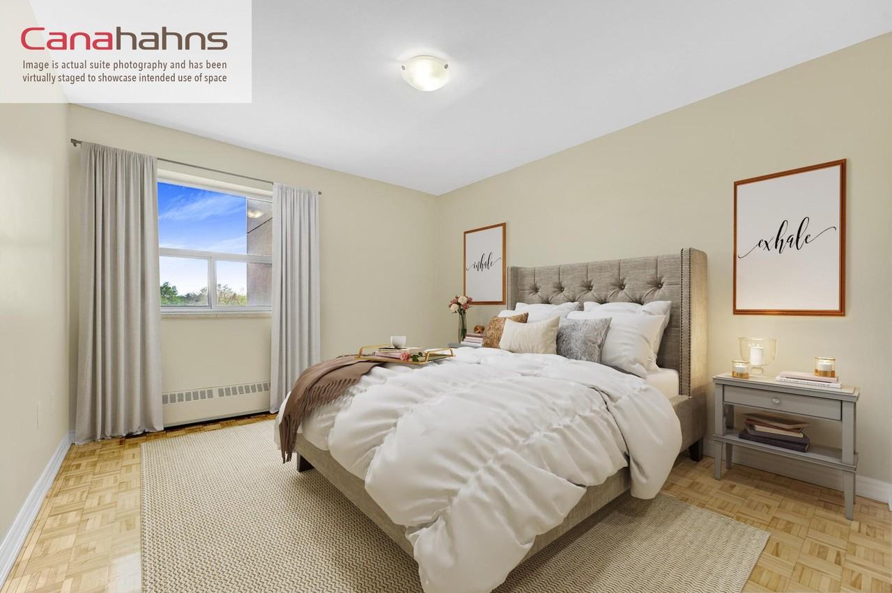 The Sheridan Manor Apartments in Mississauga - Photo 2 of 18