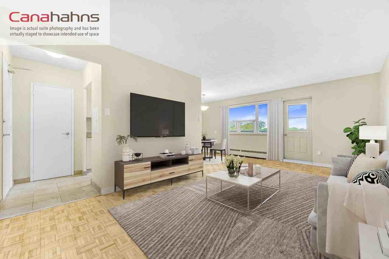 The Sheridan Manor Apartments in Mississauga - Photo 4 of 18