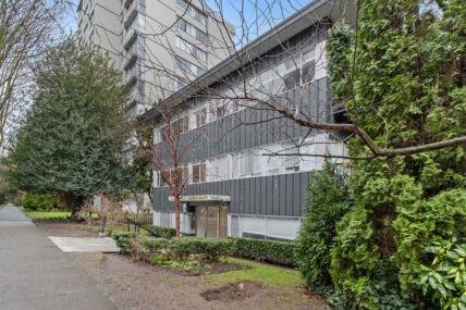 Moray Firth Apartments - Photo 3 of 9